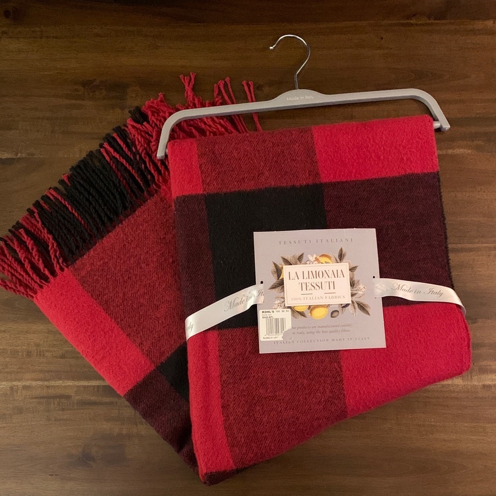 Red and Black Buffalo Check Blanket